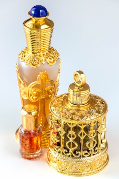 Perfumes: saiba tudo sobre a arte de expressar sua personalidade através das fragrâncias