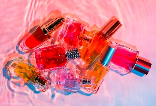 Perfumes: saiba tudo sobre a arte de expressar sua personalidade através das fragrâncias