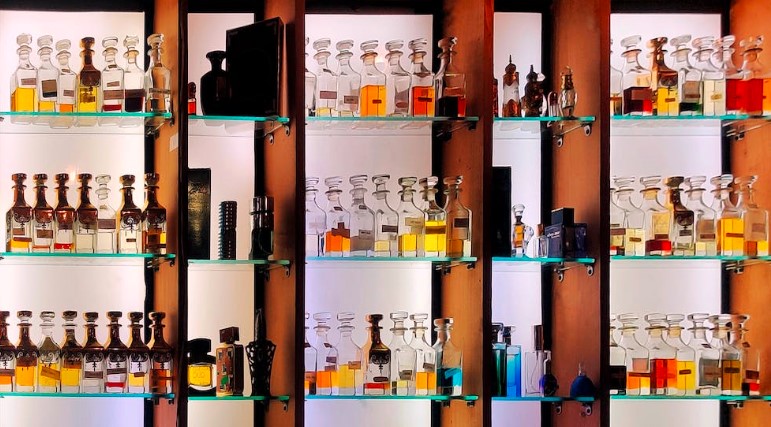 Perfumes: saiba tudo sobre a arte de expressar sua personalidade através das fragrâncias